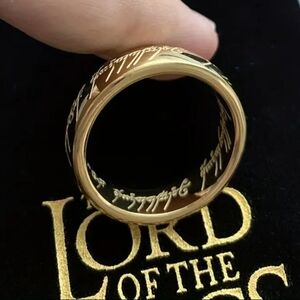 🌻3 For $15🌻 Lord Of The Finger Rings - Smeagol's Precious - Size 9 Ring